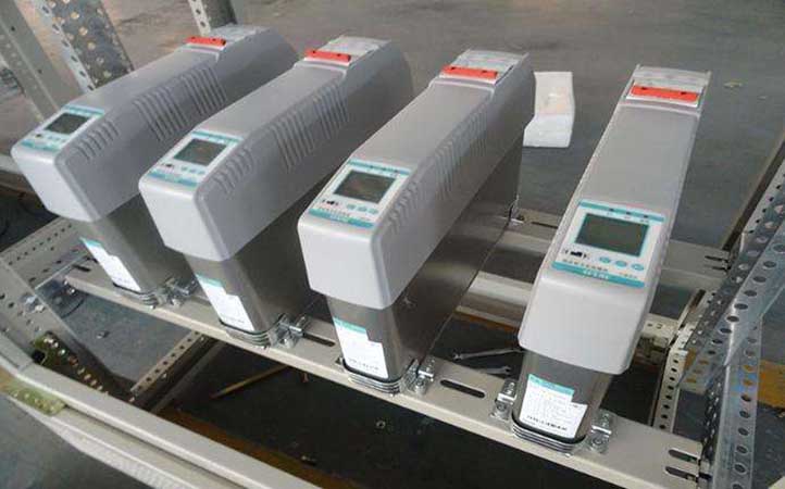 智能電容器對比傳統(tǒng)電容器的優(yōu)勢在哪些方面呢？1
