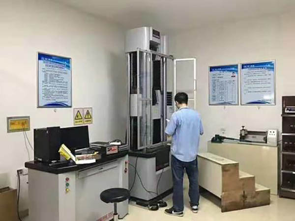 如何檢測(cè)并聯(lián)電容器的容量大小以及注意事項(xiàng)1