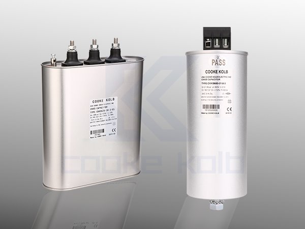 橢圓形電容器和圓柱形電容器