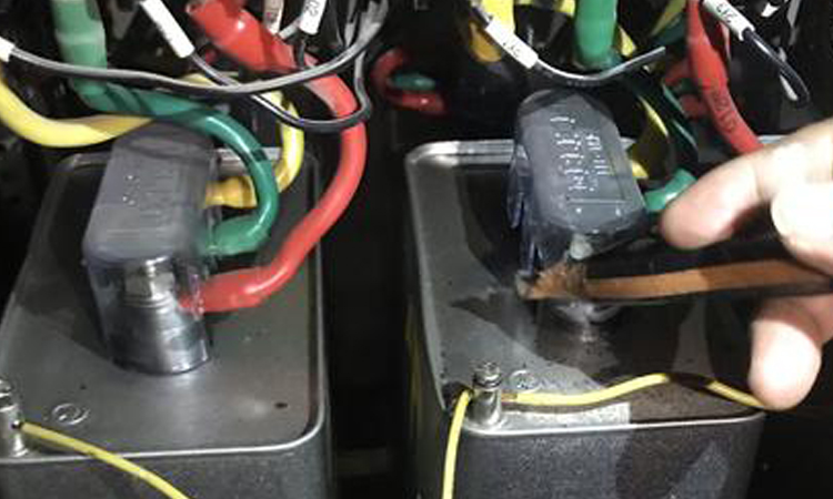 低壓電力電容器出現(xiàn)故障