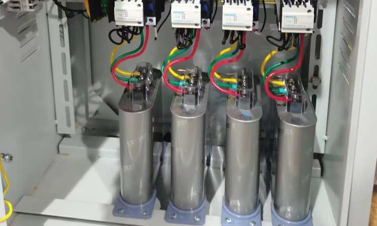 自愈式電容器