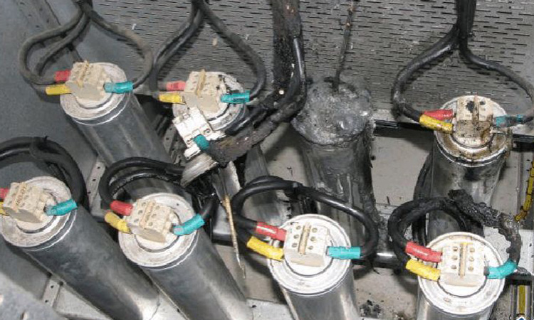 電力電容器
