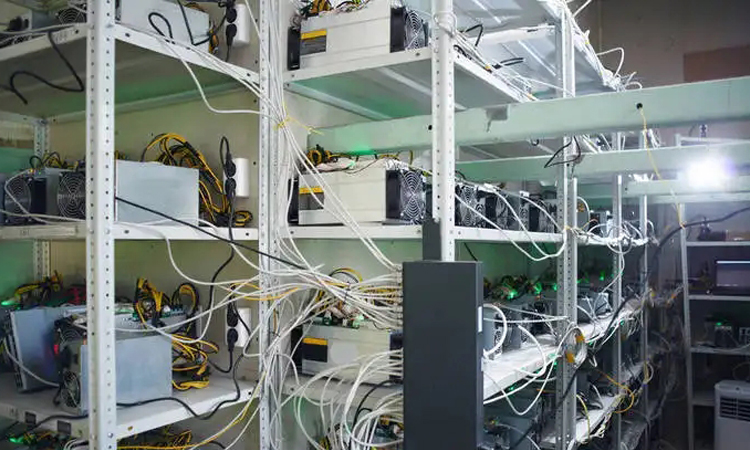 關(guān)于采礦場中電力電容器應(yīng)用的介紹