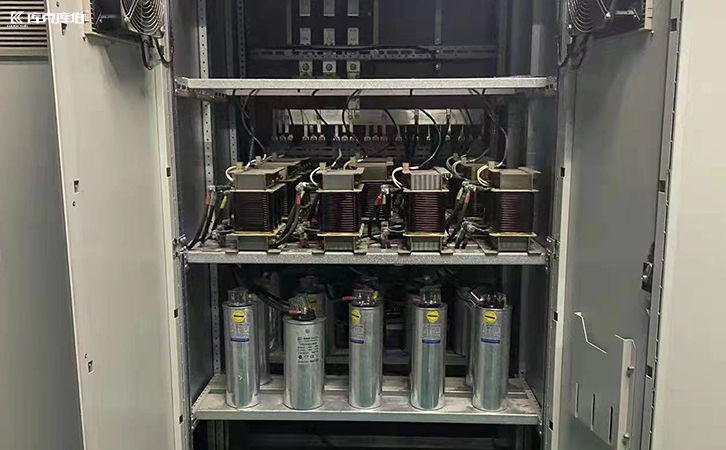 電力電容器